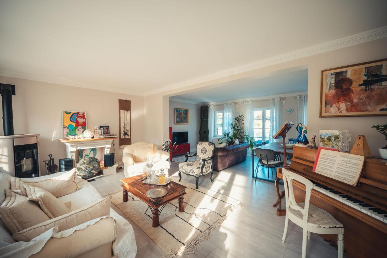 Bastide Du Bau Reddoun, Chambres D'Hotes, Maison D'Artiste En Provence 卡连 外观 照片