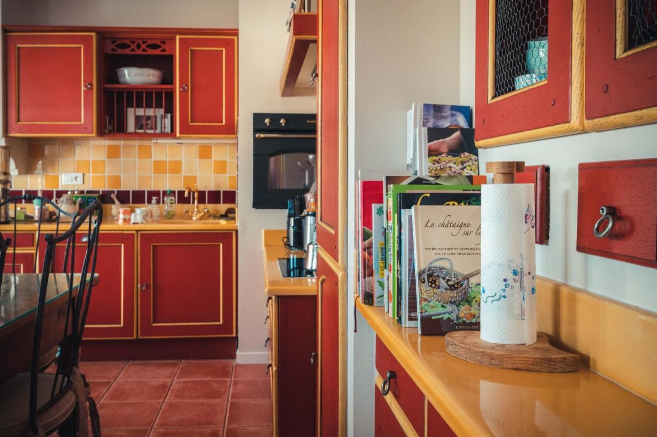 Bastide Du Bau Reddoun, Chambres D'Hotes, Maison D'Artiste En Provence 卡连 外观 照片