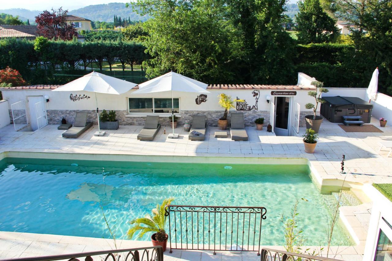 Bastide Du Bau Reddoun, Chambres D'Hotes, Maison D'Artiste En Provence 卡连 外观 照片
